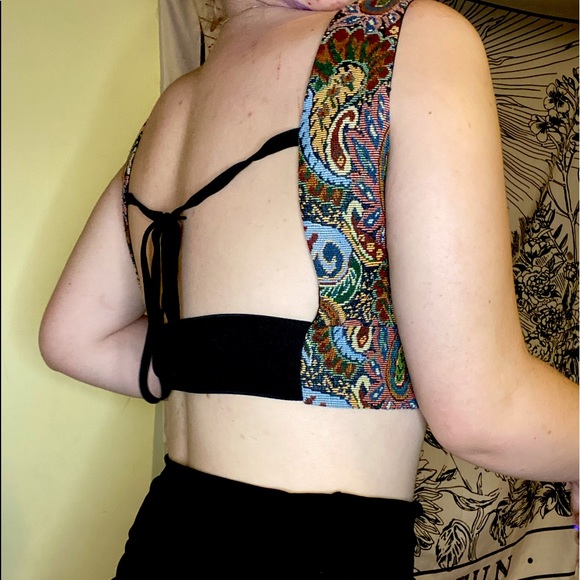 unique paisley embroidered top - Picture 3 of 3